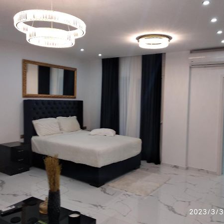 Despina'S Palace Apt Downtown Candia Esterno foto